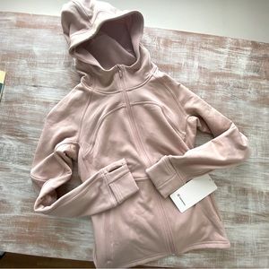 NWT Lululemon Fleece Flurry Pink Mink Jacket Size 8